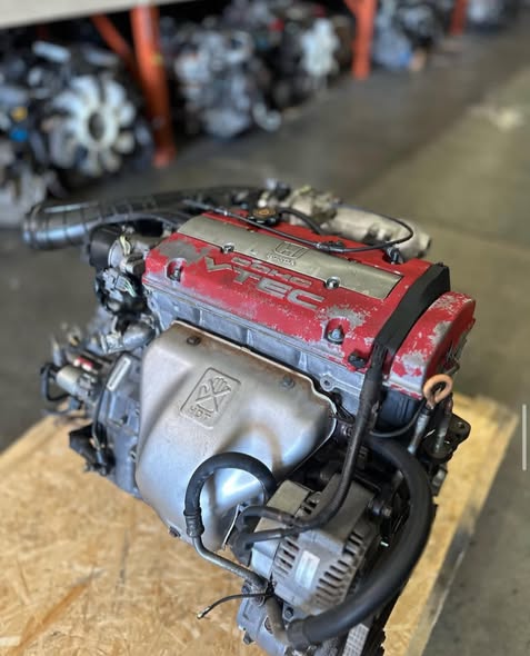 Honda H22A CL1 Euro R Engine + T2W4 LSD Transmission Package - Image 2
